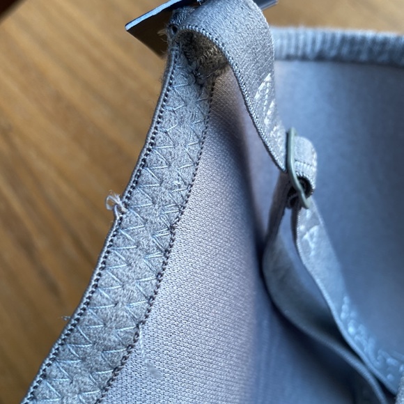 2 NWT Nautica super soft T-shirt bras - Picture 6 of 7